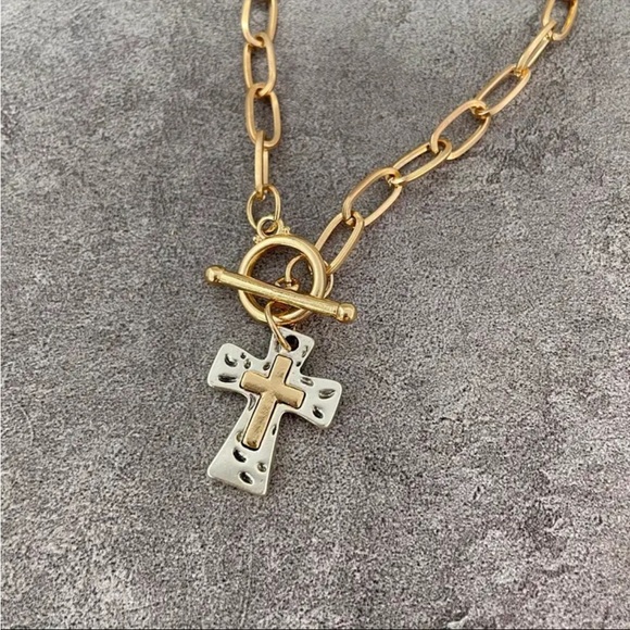 Jewelry - $3 💕5/$15 Gold and Silver Cross Pendant Necklace, Paper clip chain , NEW